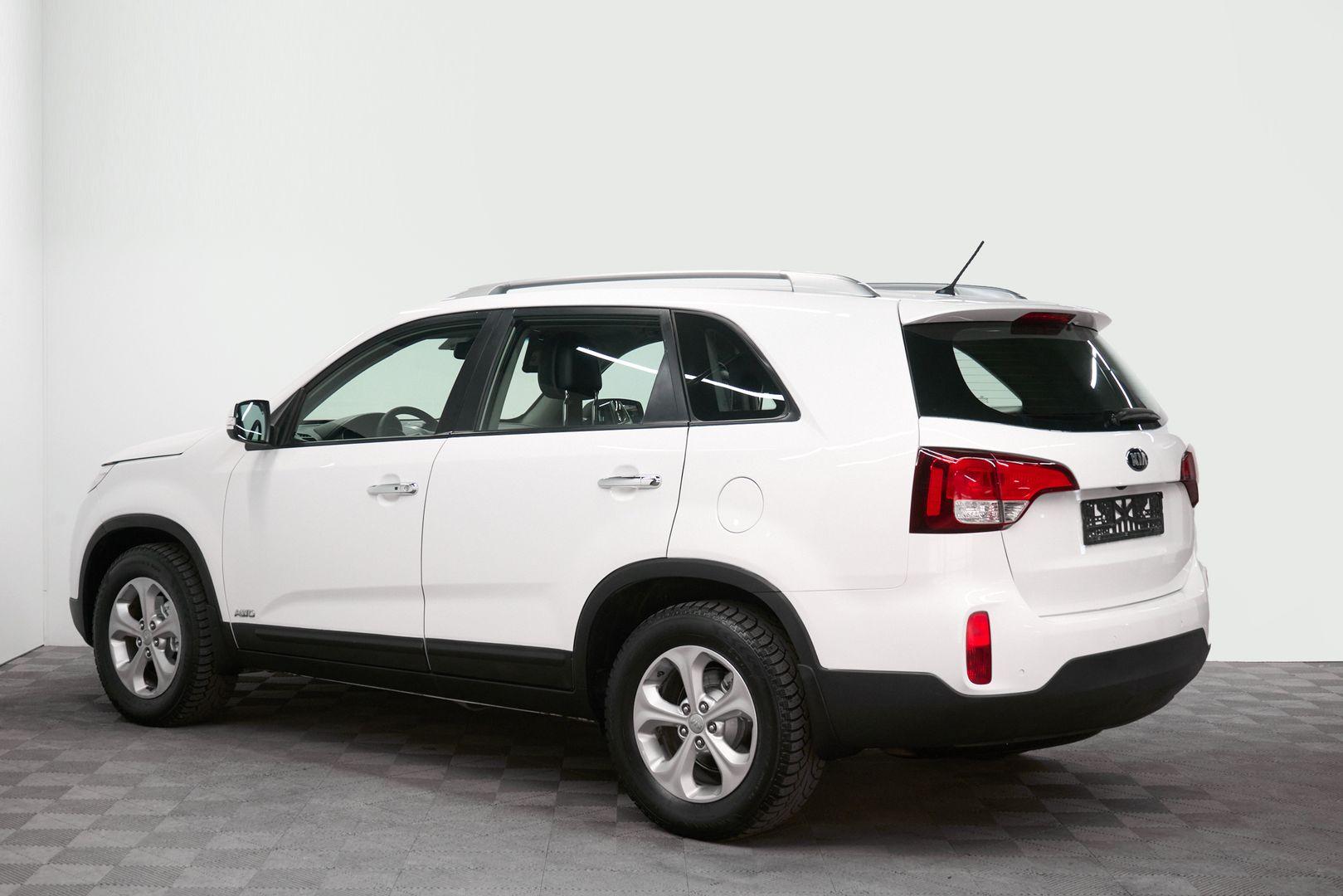 Kia Sorento 2014, белый