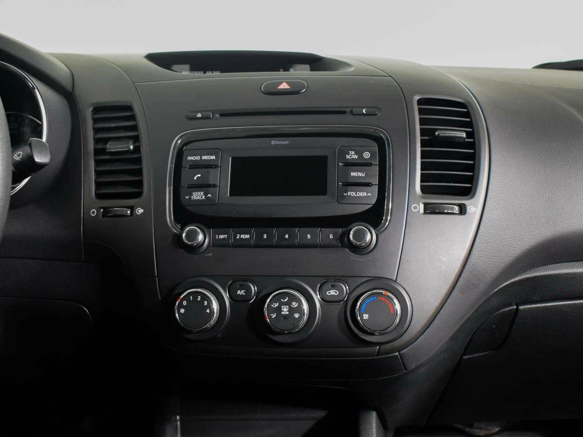 Kia Cerato 2018, черный