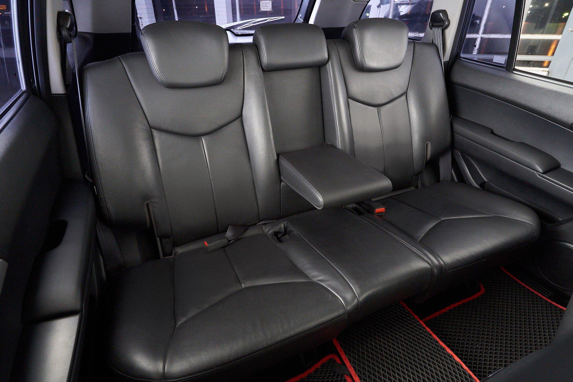 SsangYong Kyron 2013, черный