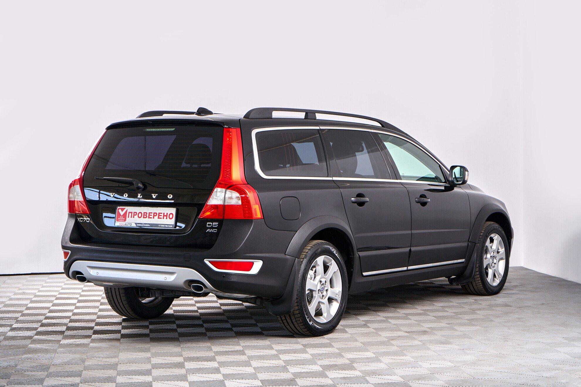 Volvo XC70 2011, черный