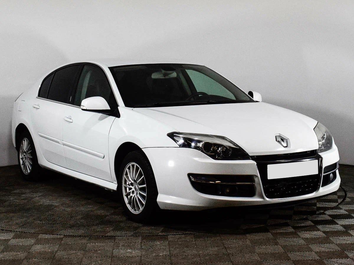 Renault Laguna 2012, белый