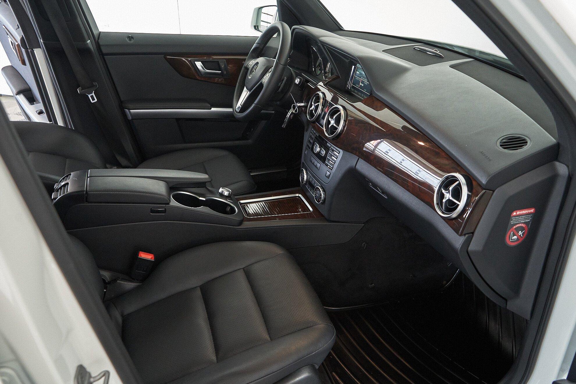 Mercedes-Benz GLK-Класс 2014, белый