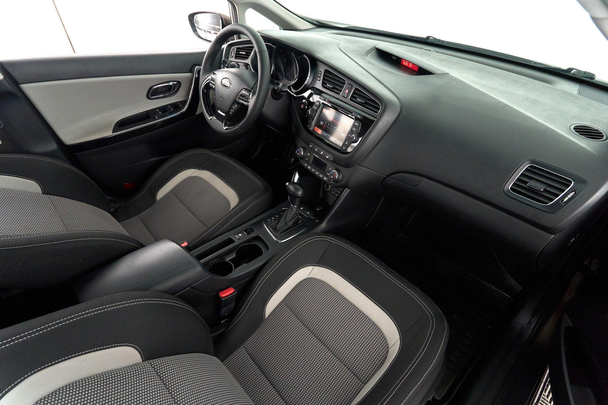 Kia Ceed 2014, коричневый