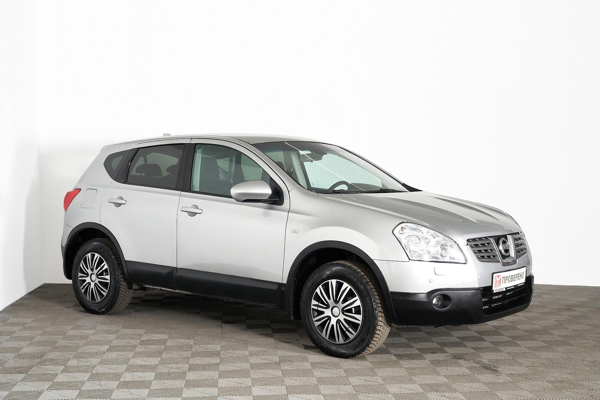 Nissan Qashqai 2009, серебряный