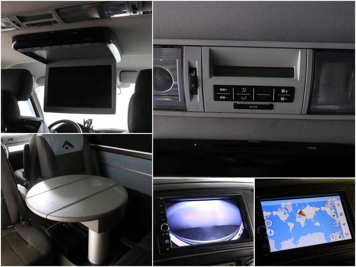 Volkswagen Multivan 2009, серебряный