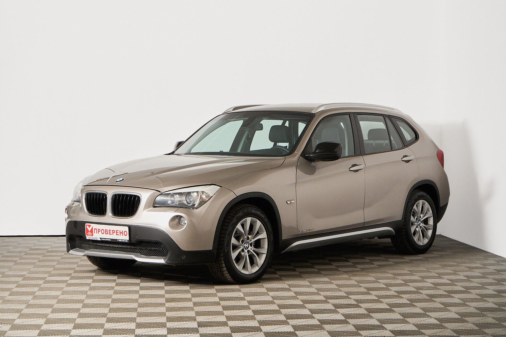 BMW X1 2012, серебряный