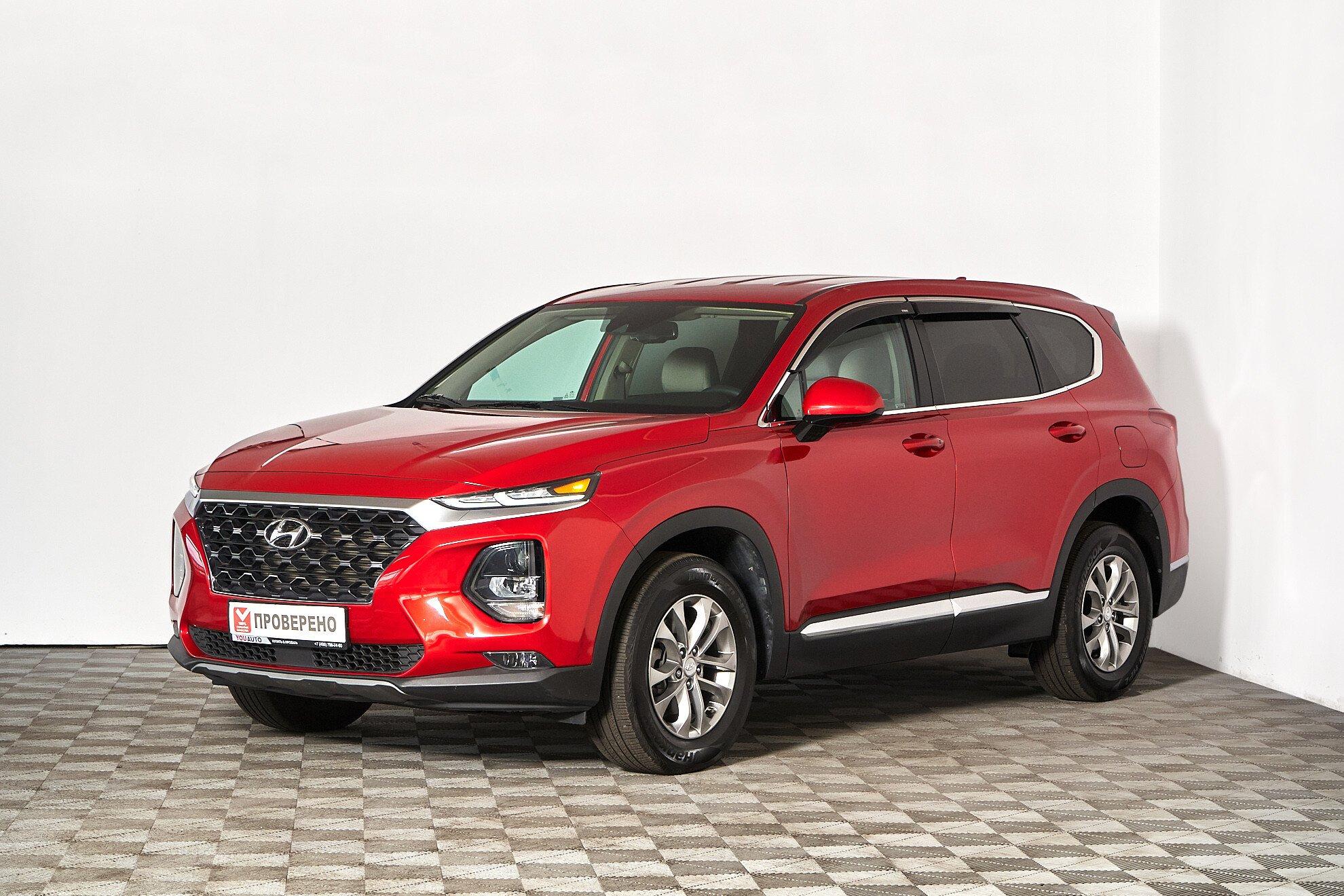 Hyundai Santa Fe 2020, красный