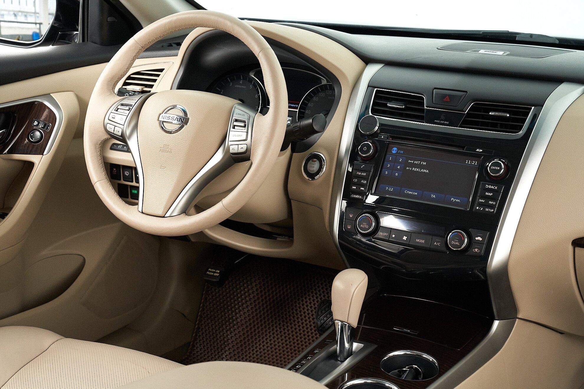 Nissan Teana 2014, черный