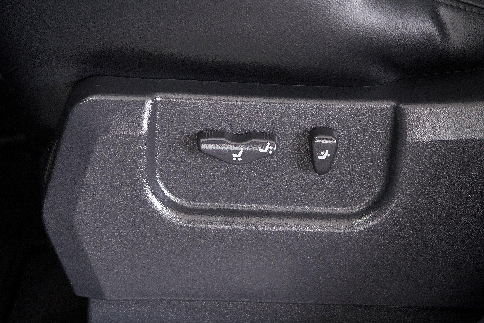 Renault Koleos 2011, белый