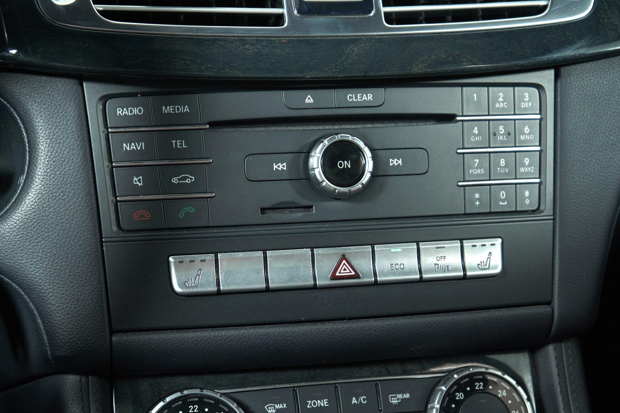 Mercedes-Benz CLS 2016, белый