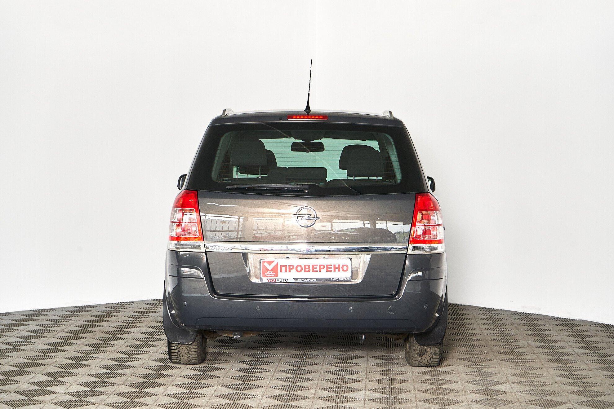 Opel Zafira 2013, серый