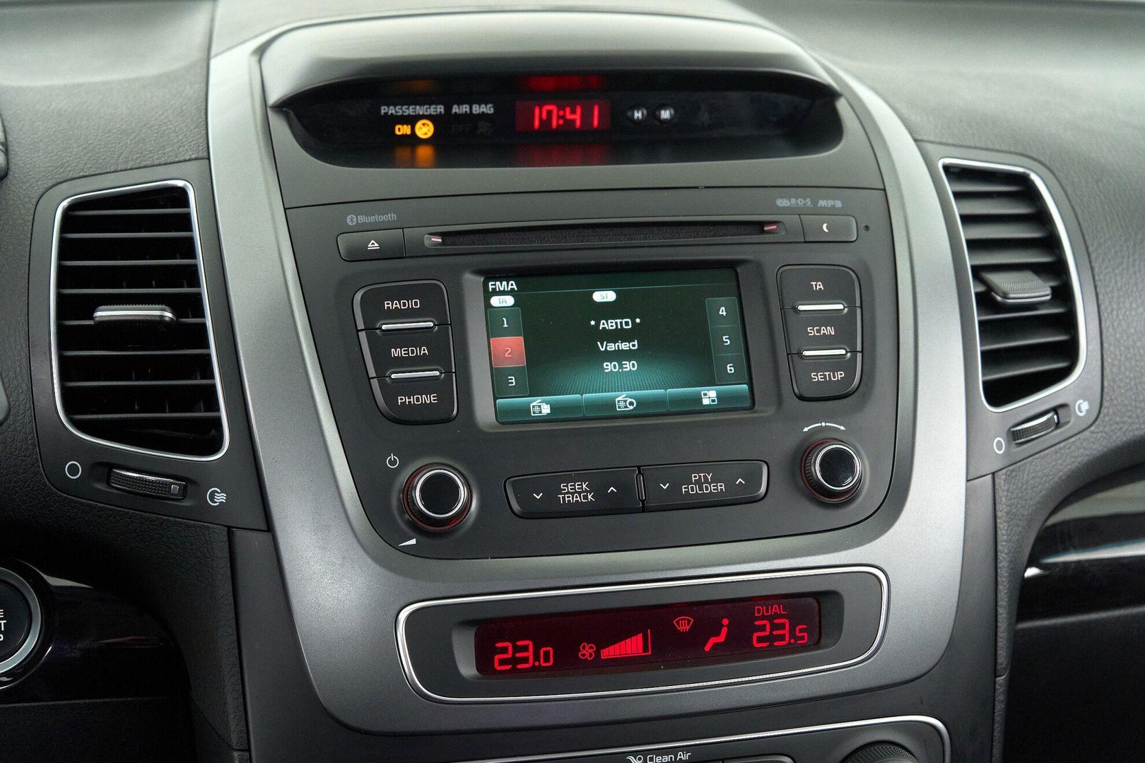 Kia Sorento 2018, белый