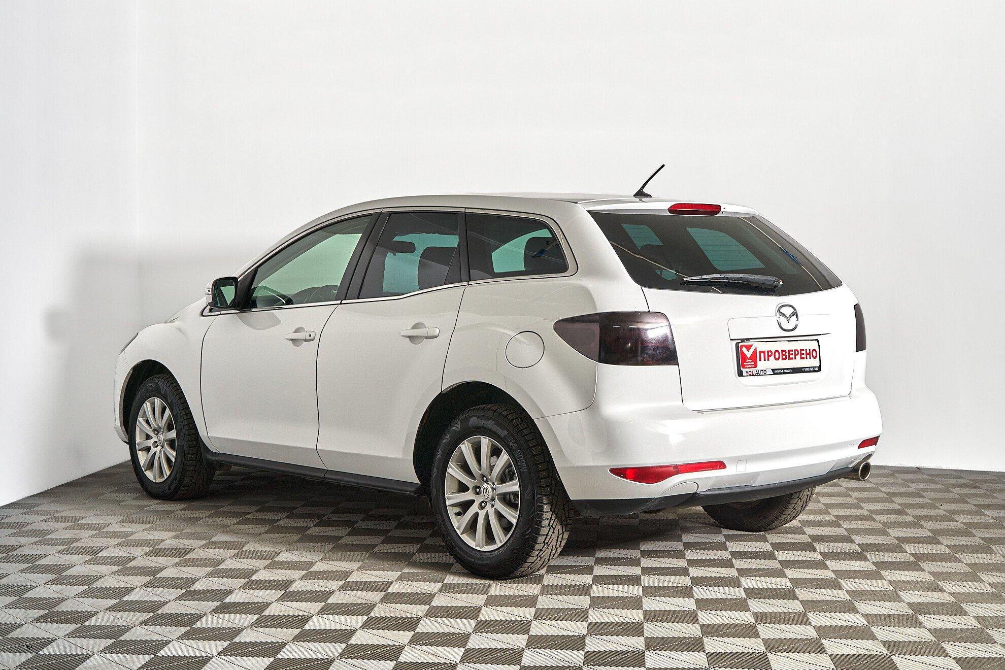Mazda CX-7 2011, белый