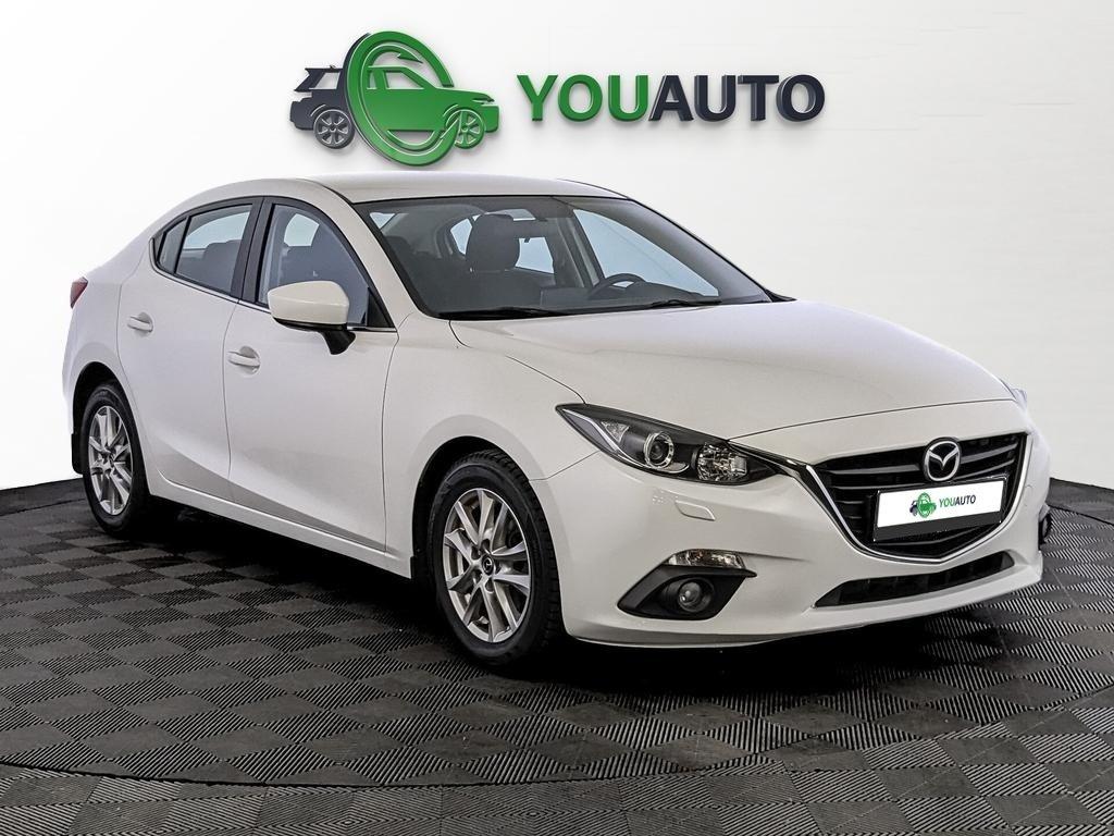 Mazda 3 2019, белый
