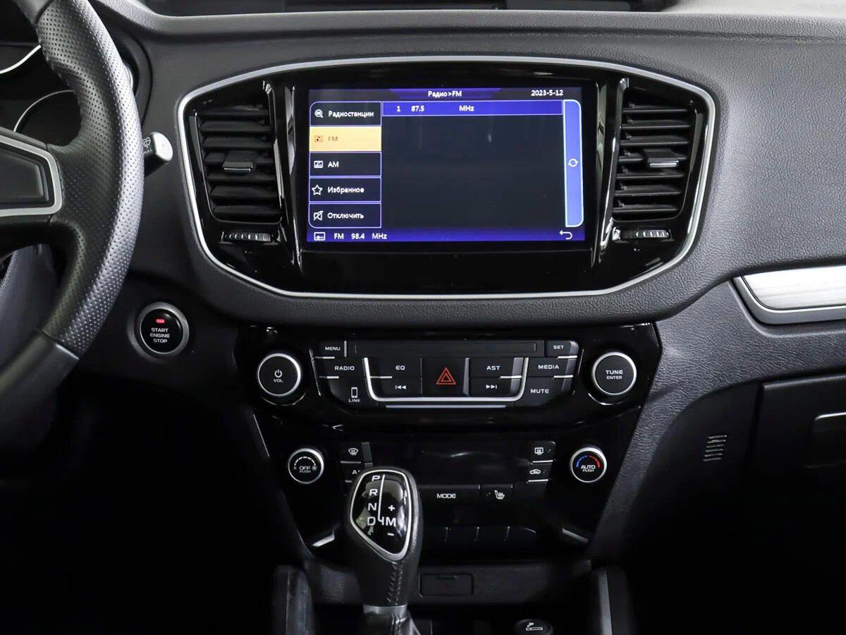Geely Emgrand X7 2021, черный