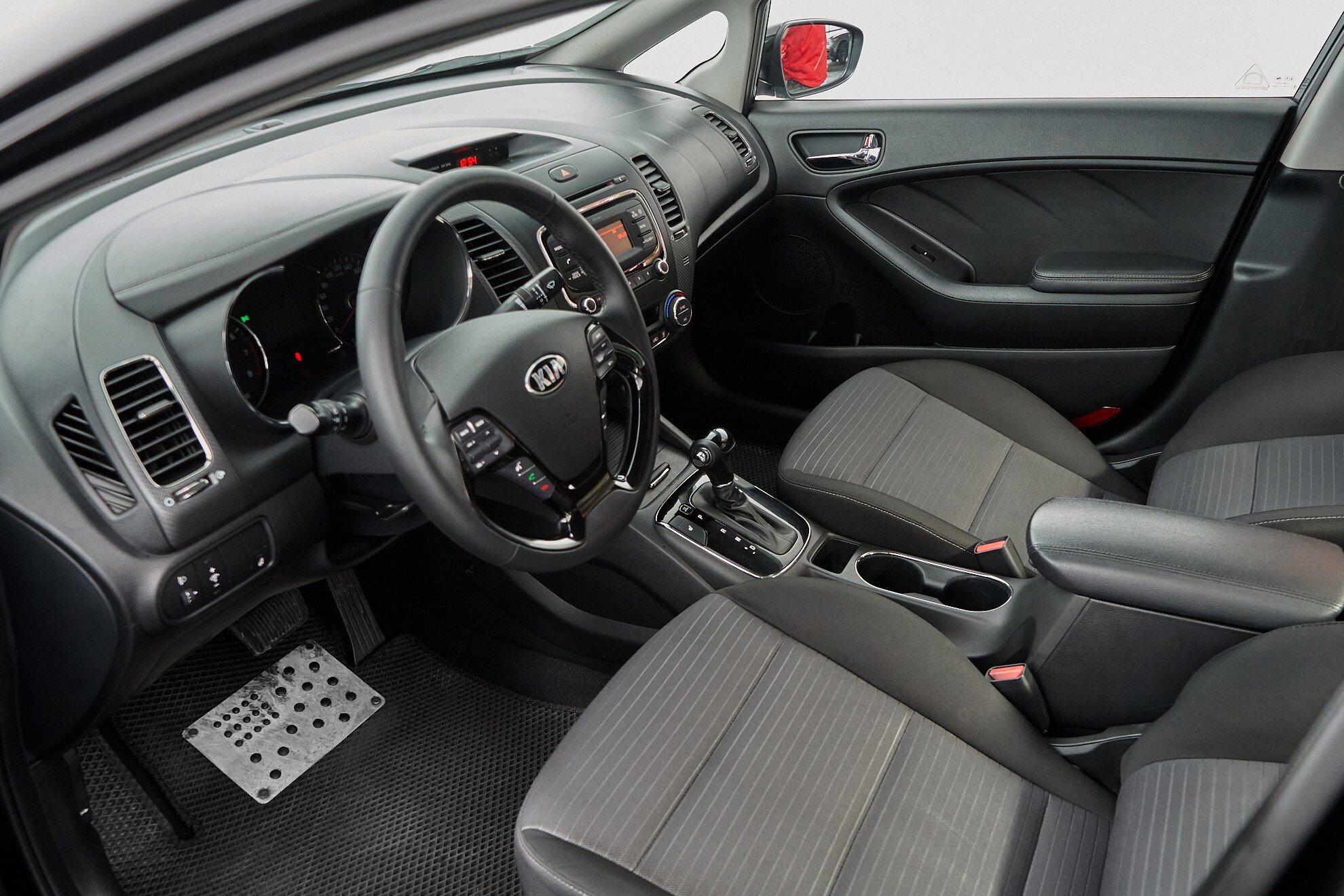 Kia Cerato 2017, черный