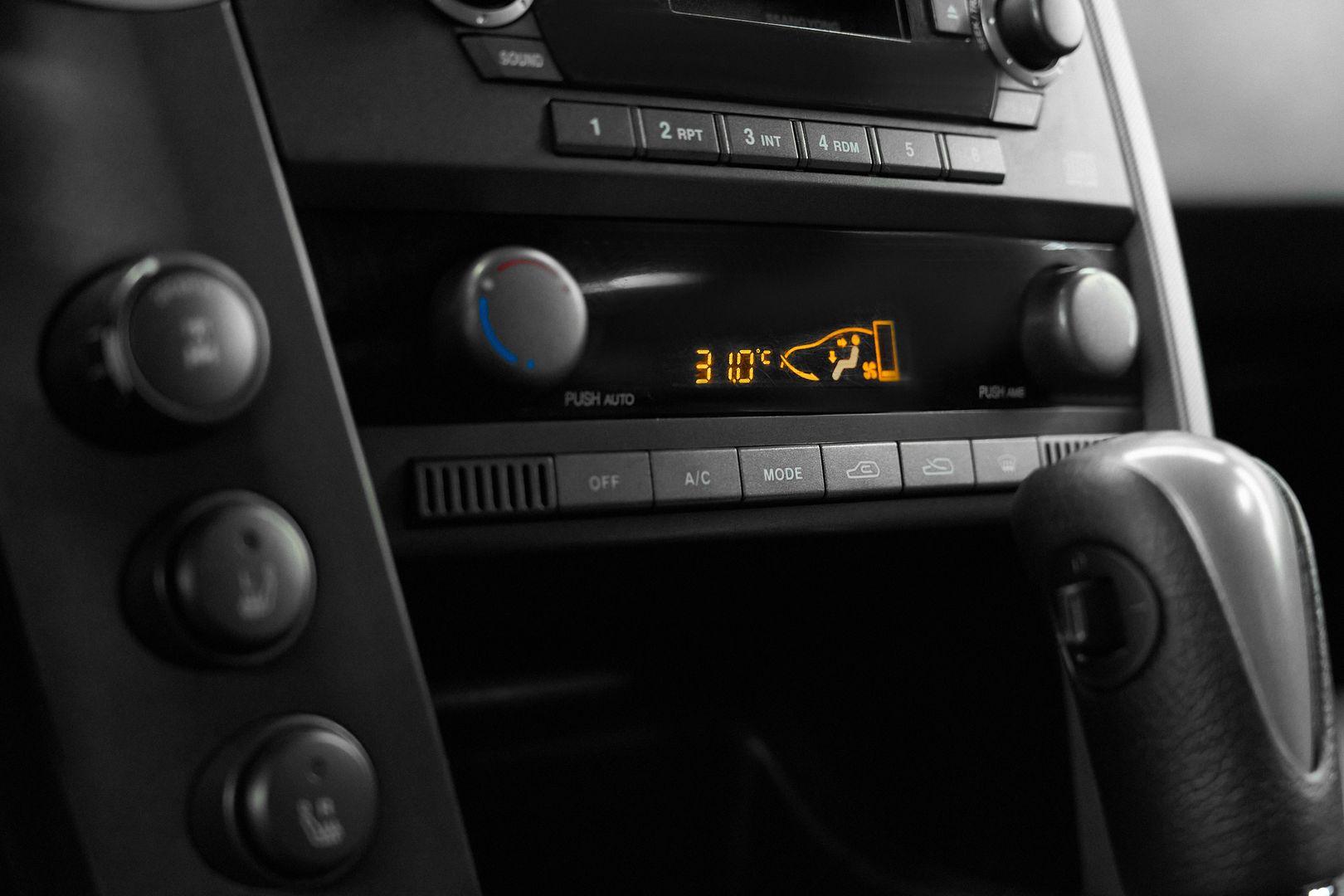 SsangYong Kyron 2012, белый
