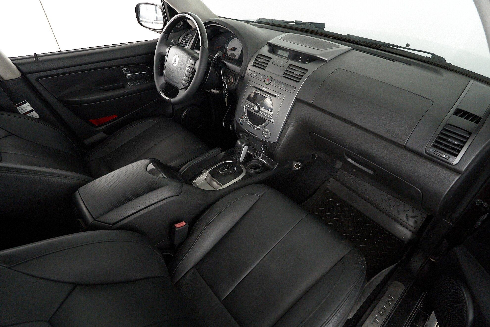 SsangYong Rexton 2012, пурпурный
