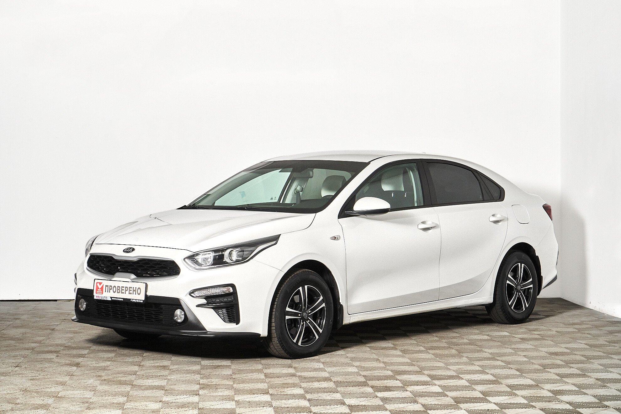Kia Cerato 2021, белый