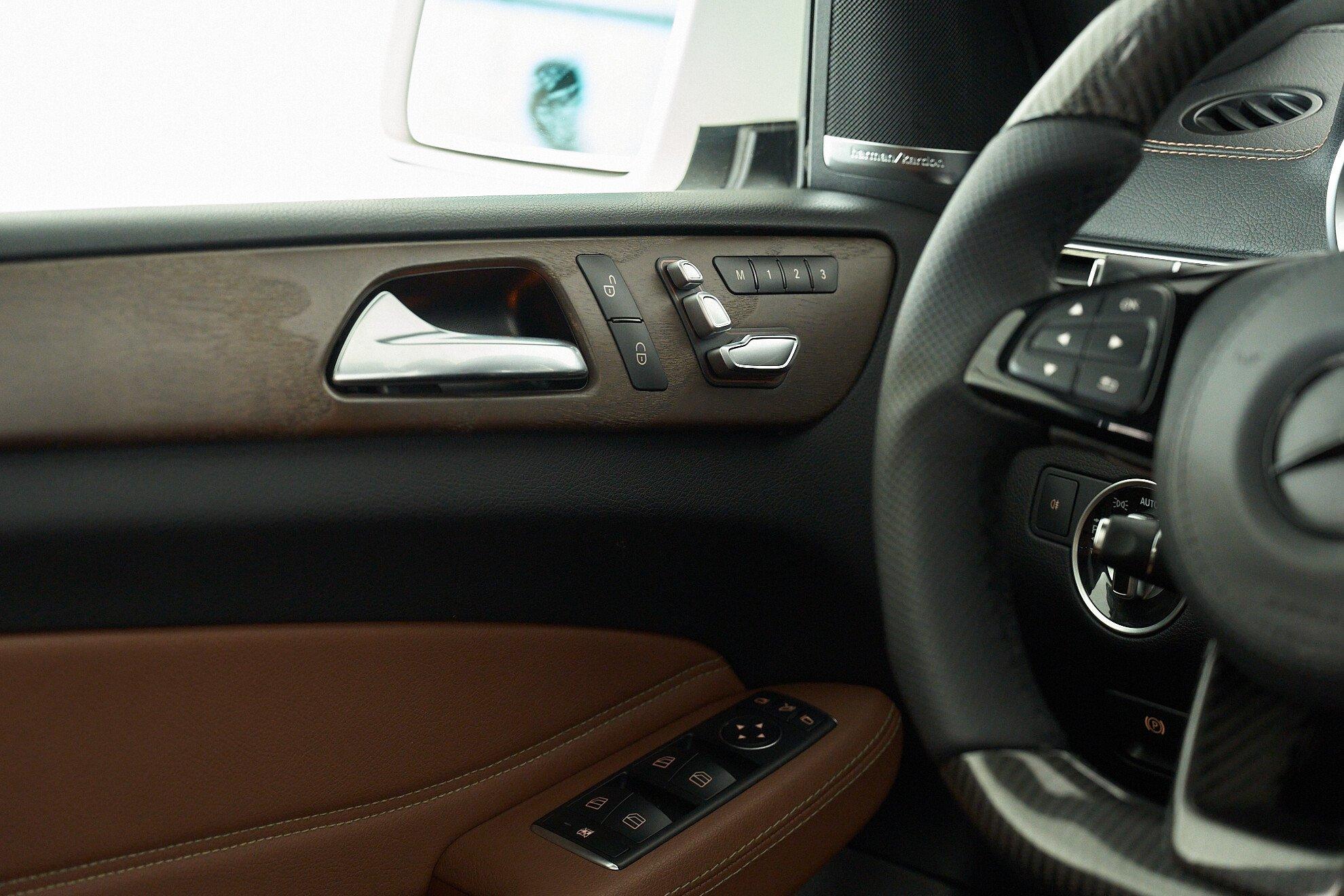 Mercedes-Benz GLS 2016, белый