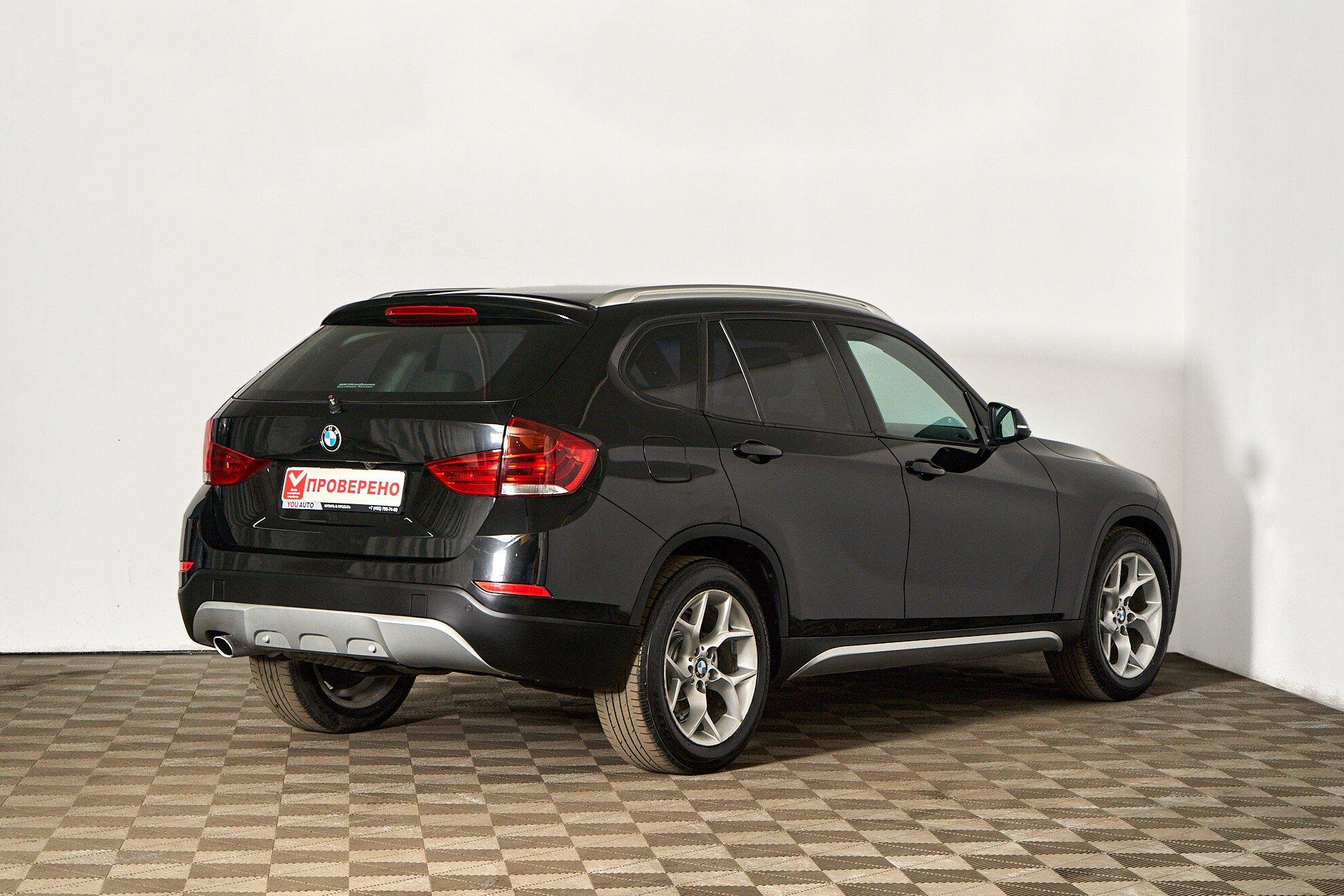 BMW X1 2013, черный
