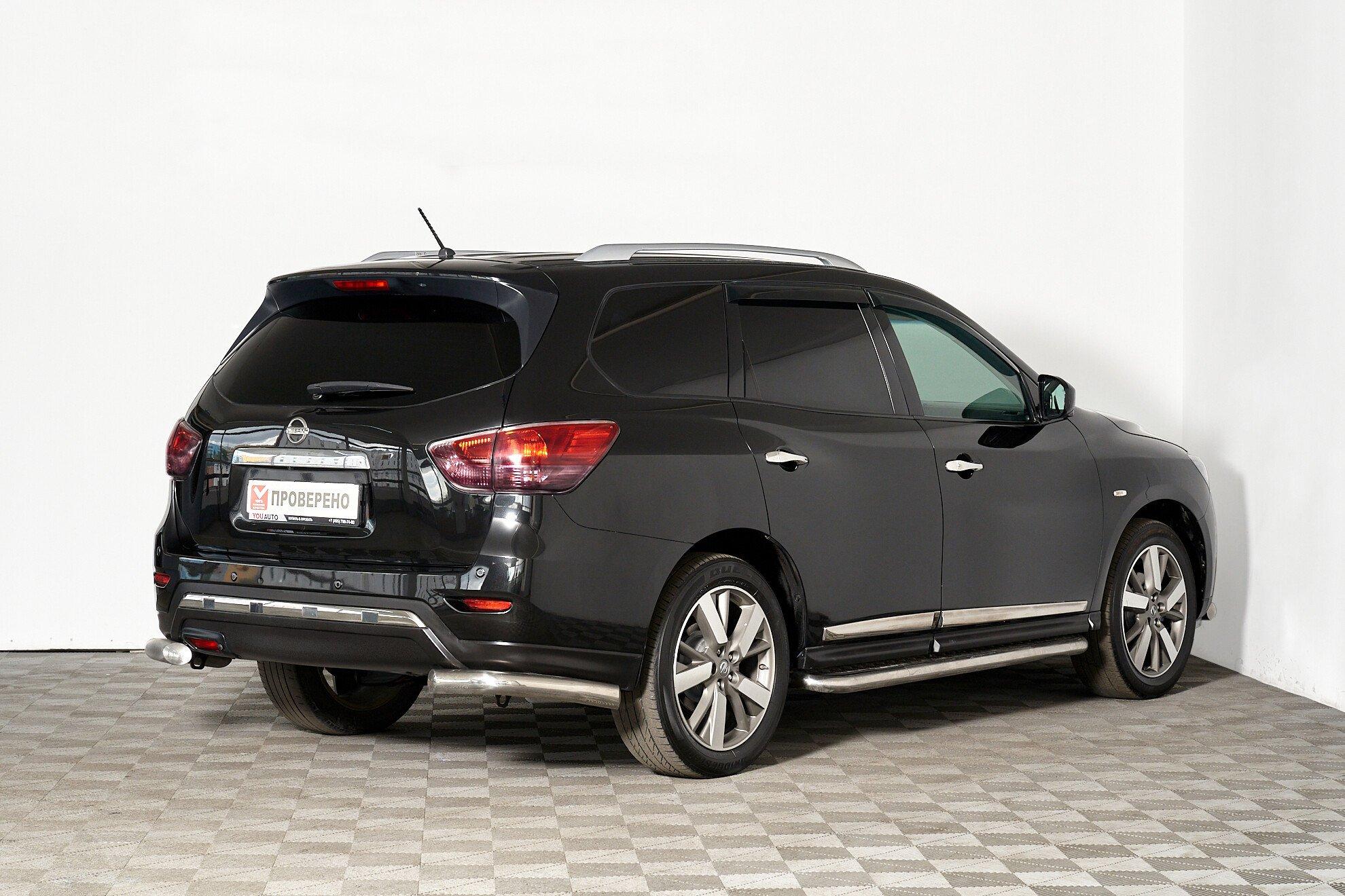 Nissan Pathfinder 2014, черный