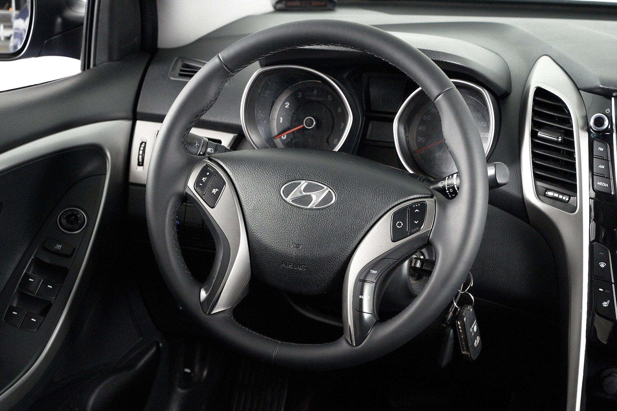 Hyundai i30 2012, синий