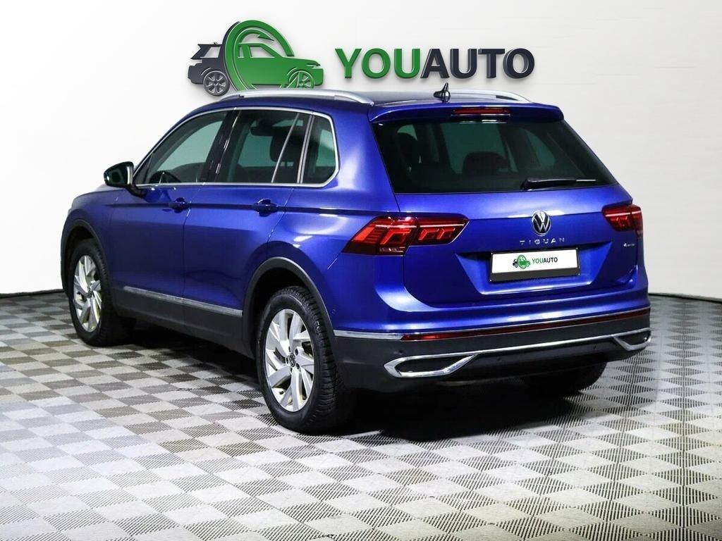 Volkswagen Tiguan 2021, синий