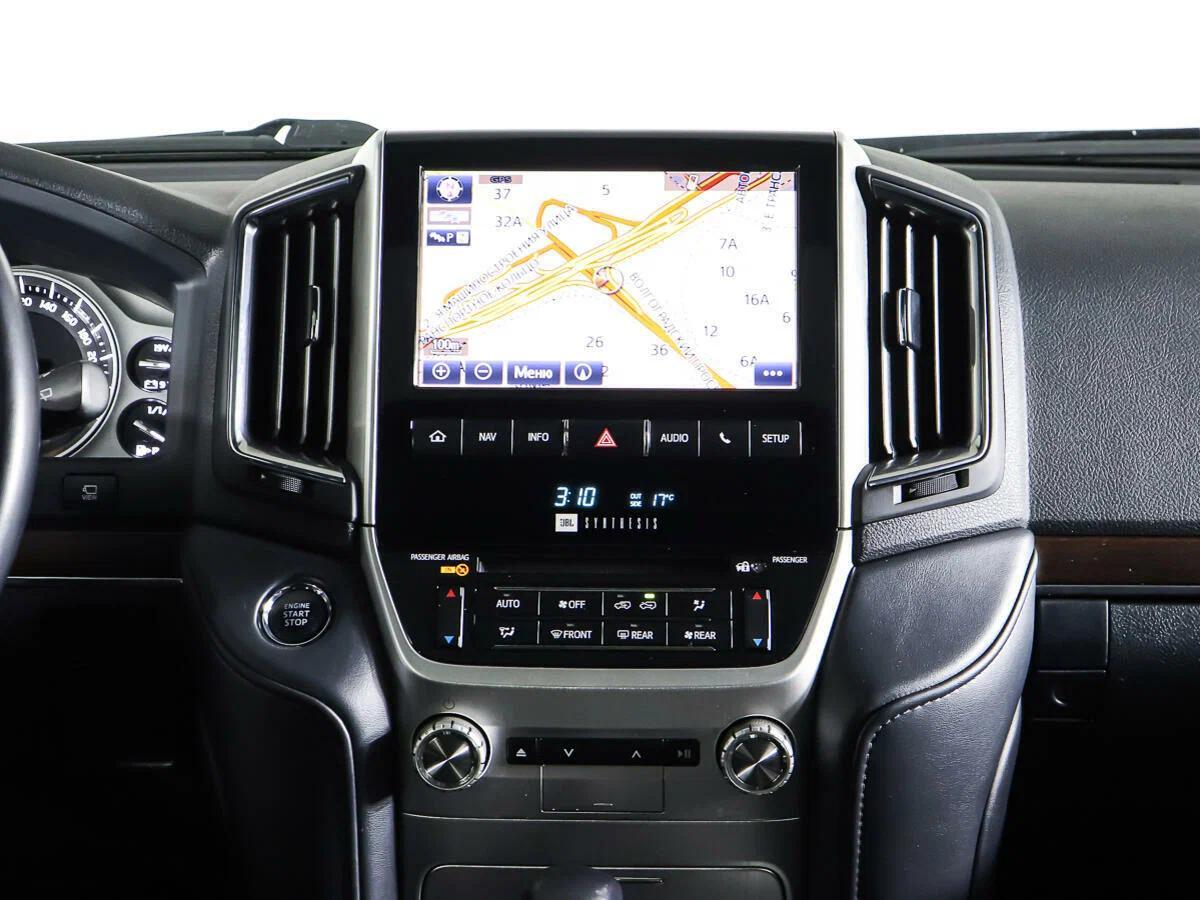Toyota Land Cruiser 2018, черный