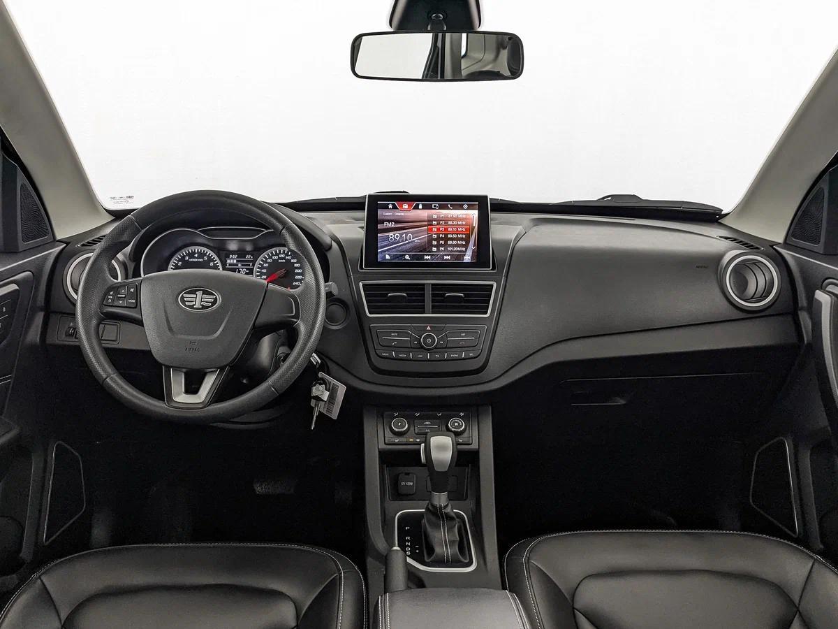 FAW Besturn X40 2023, белый