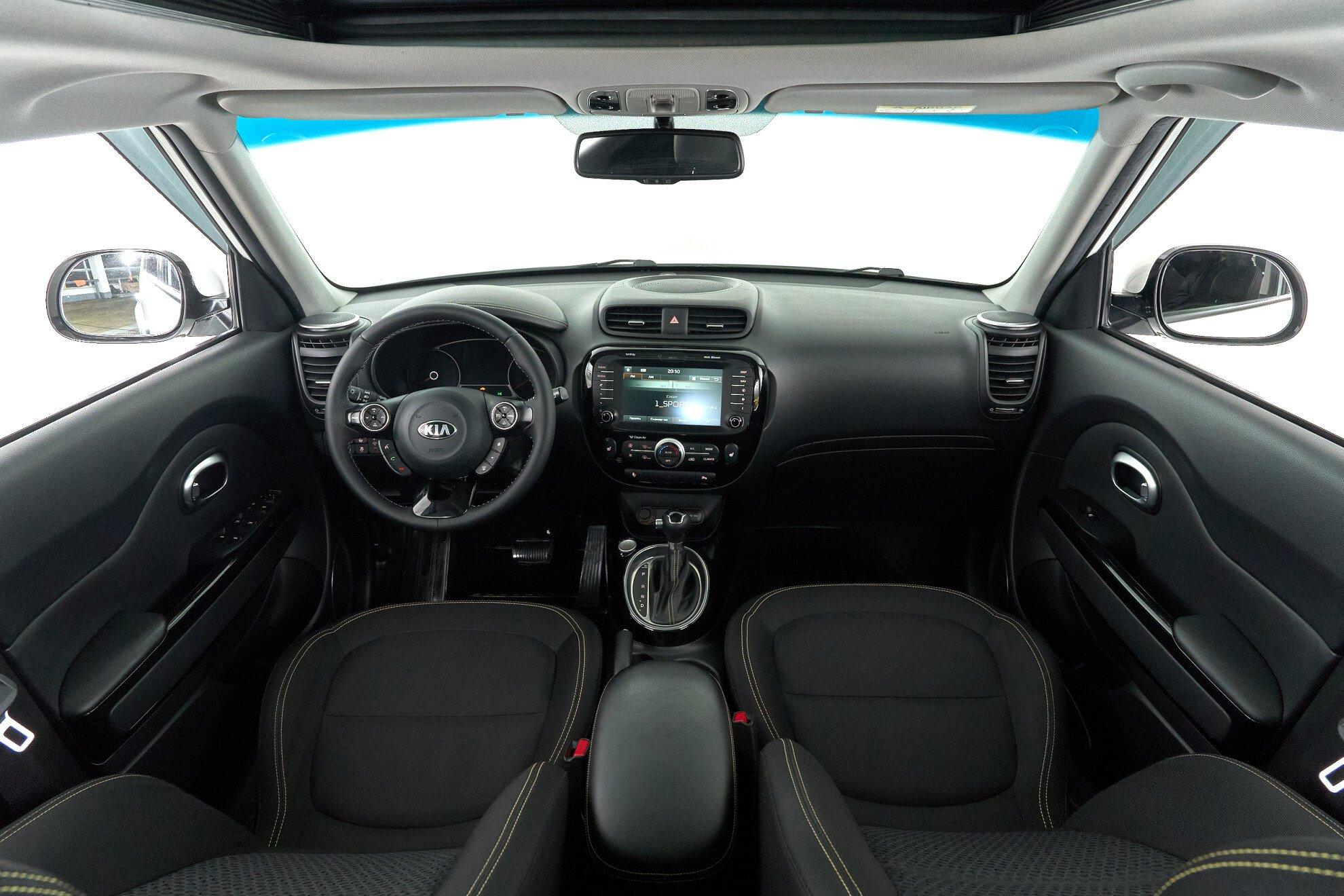 Kia Soul 2016, белый