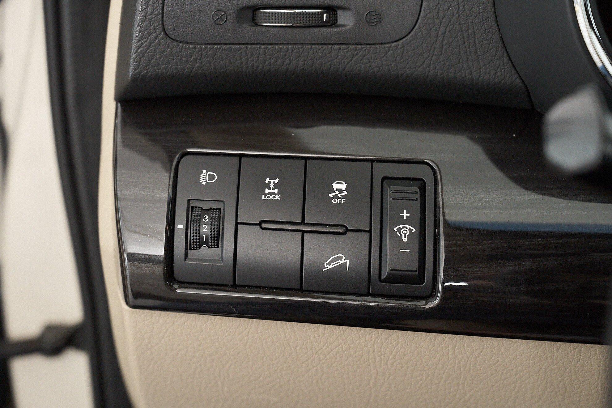 Kia Sorento 2010, бежевый