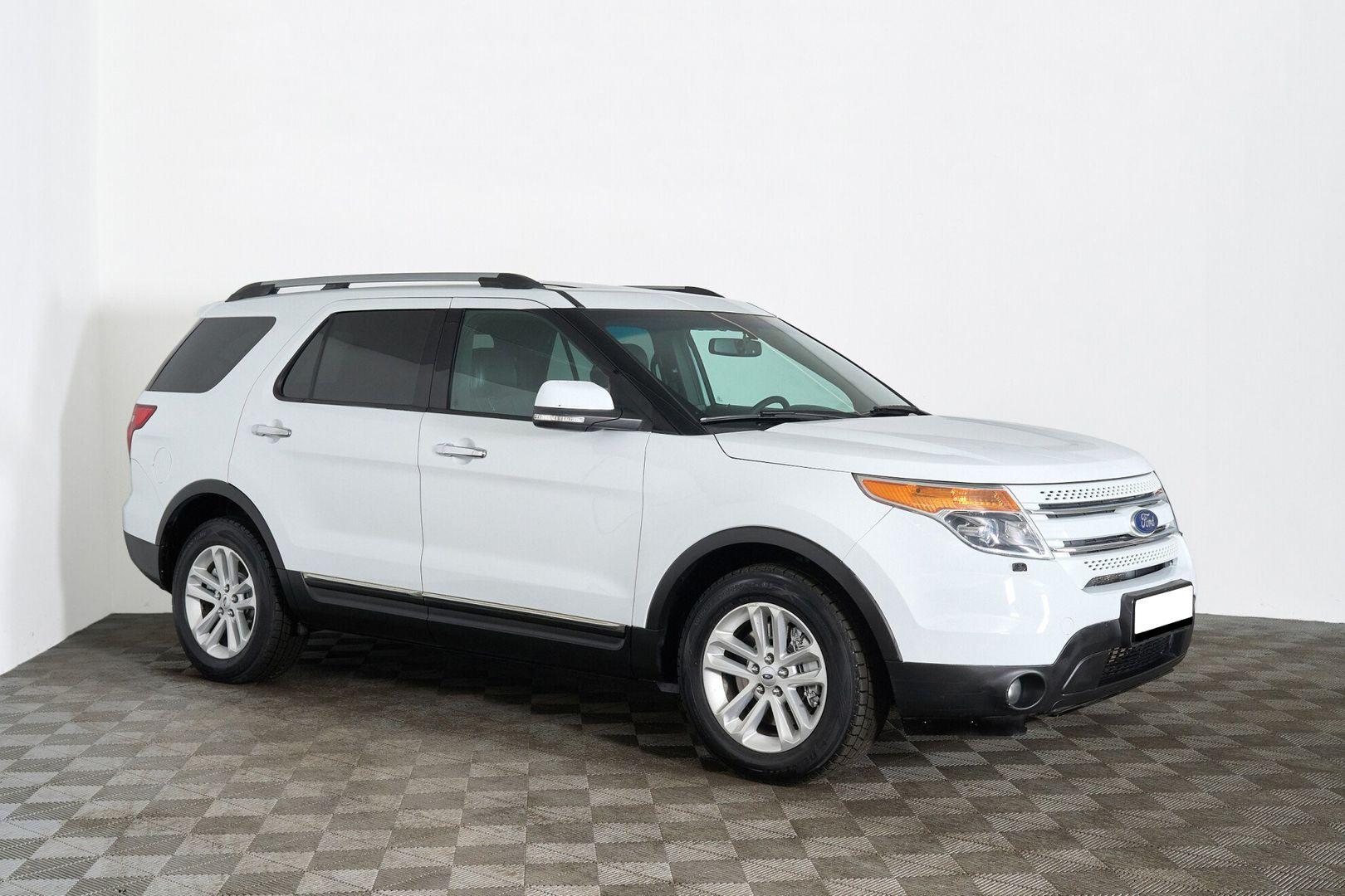 Ford Explorer 2014, белый