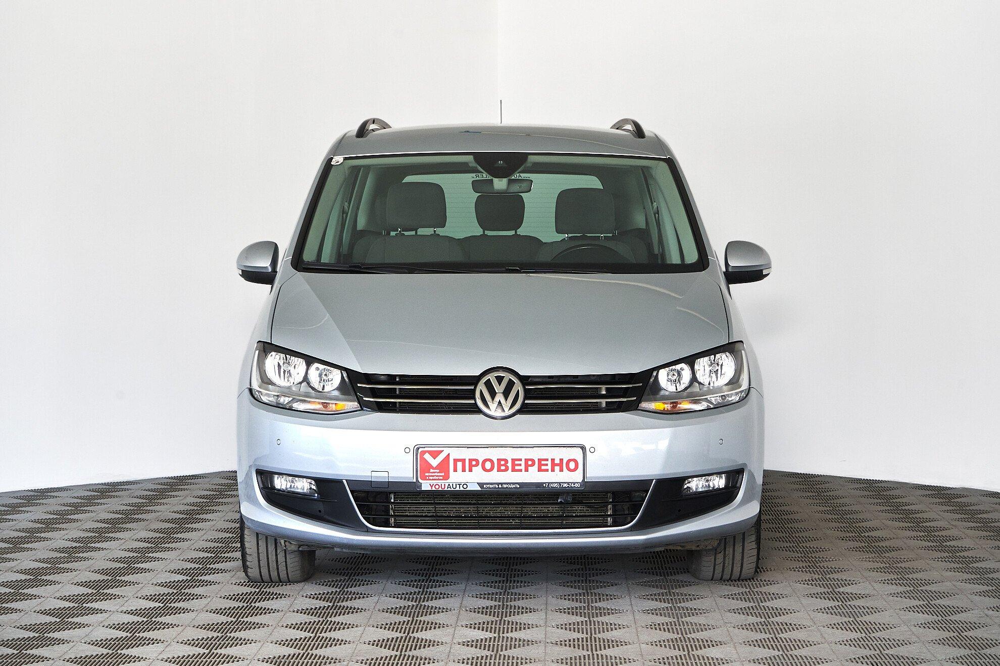 Volkswagen Sharan 2019, серебряный