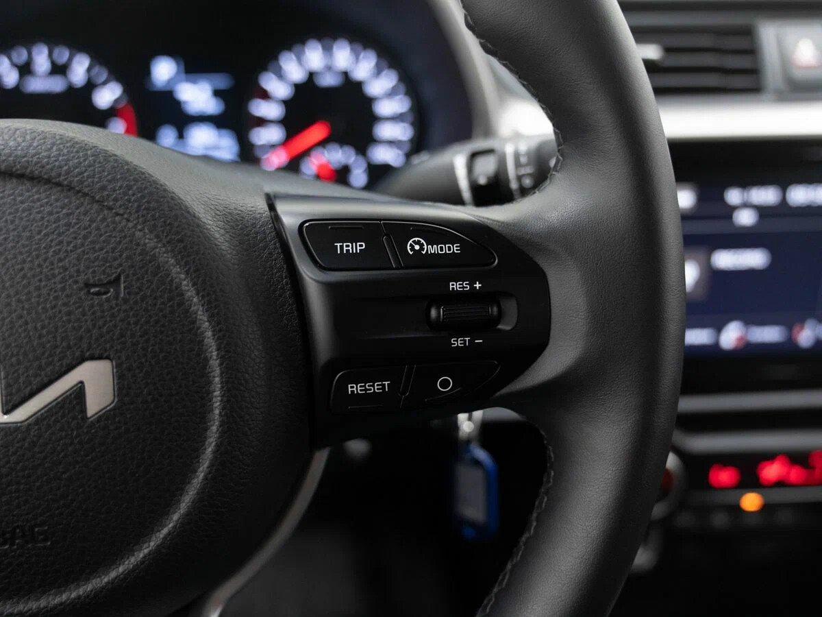 Kia Rio 2021, синий