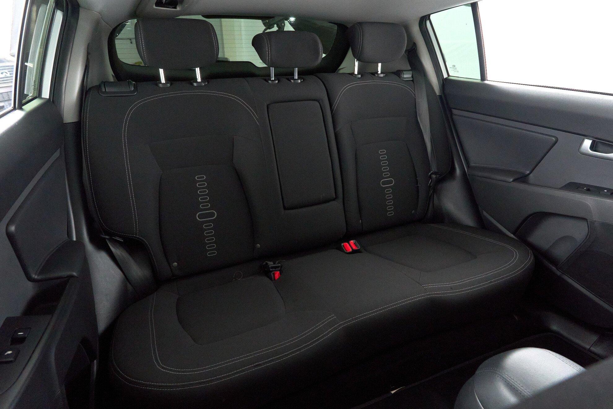 Kia Sportage 2015, белый