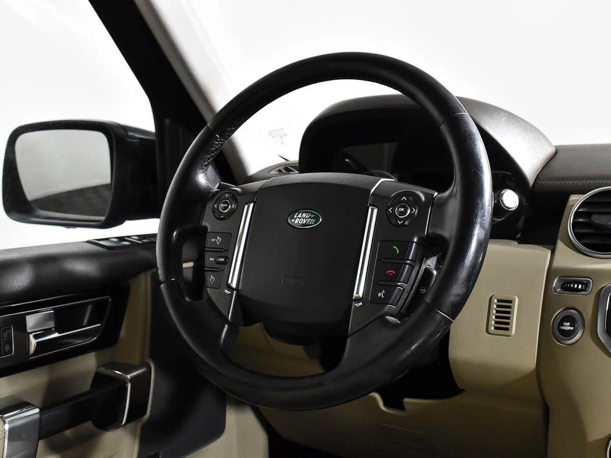Land Rover Discovery 2011, черный