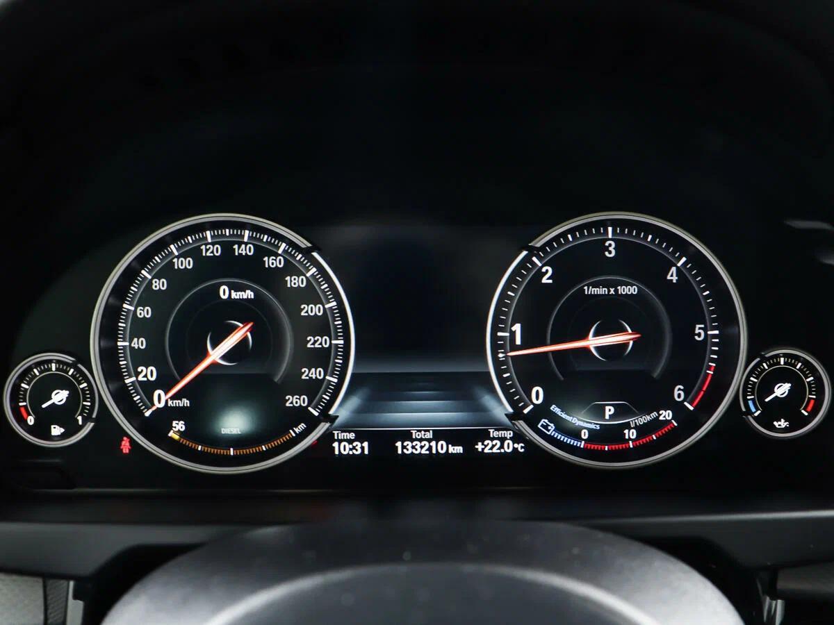 BMW X5 2016, серебряный