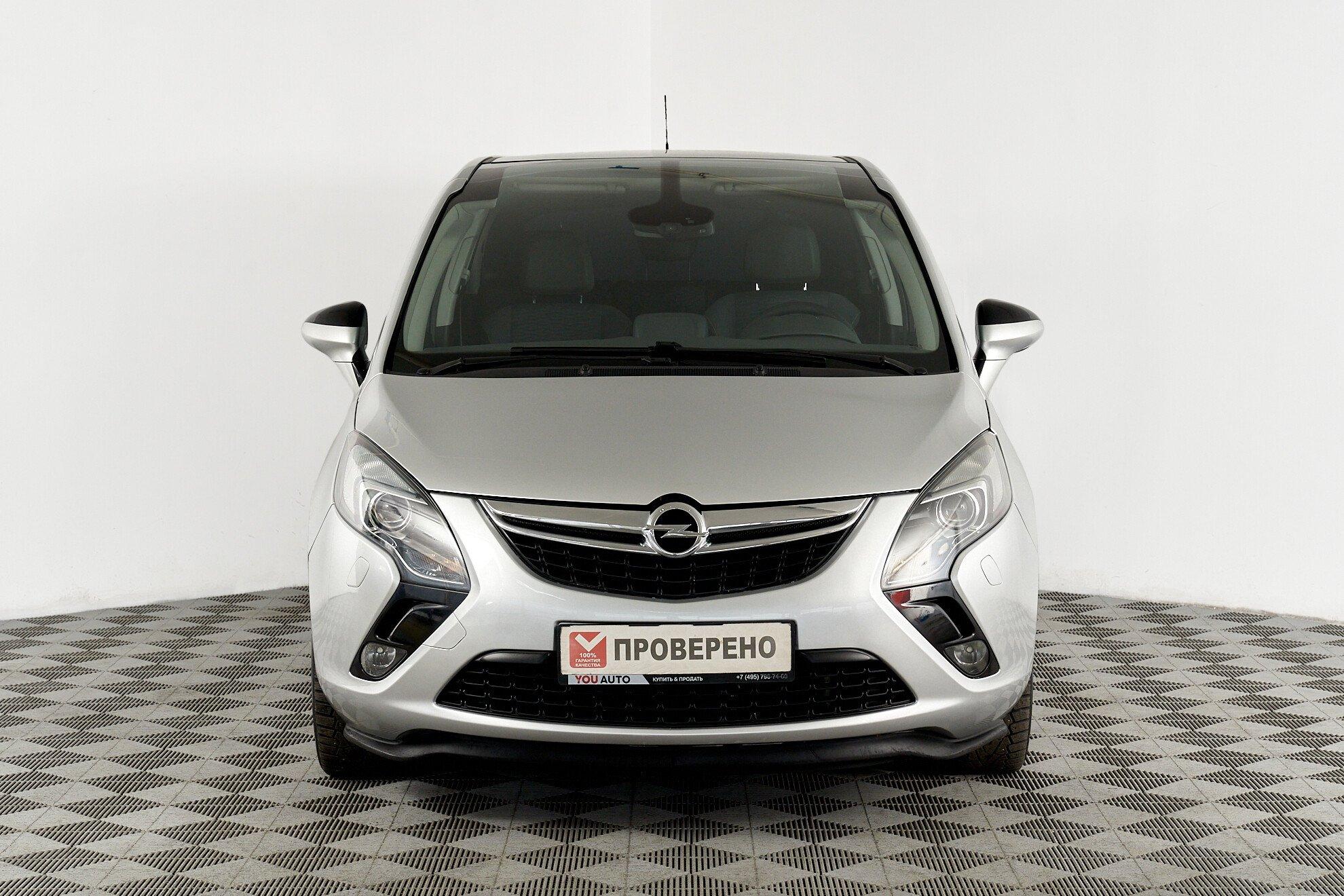Opel Zafira 2015, серебряный