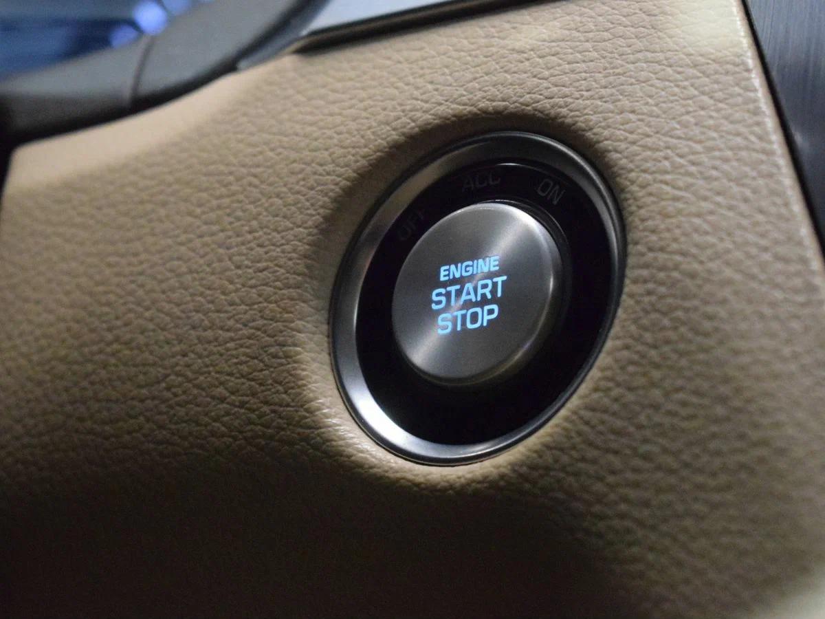Genesis G80 2018, серый