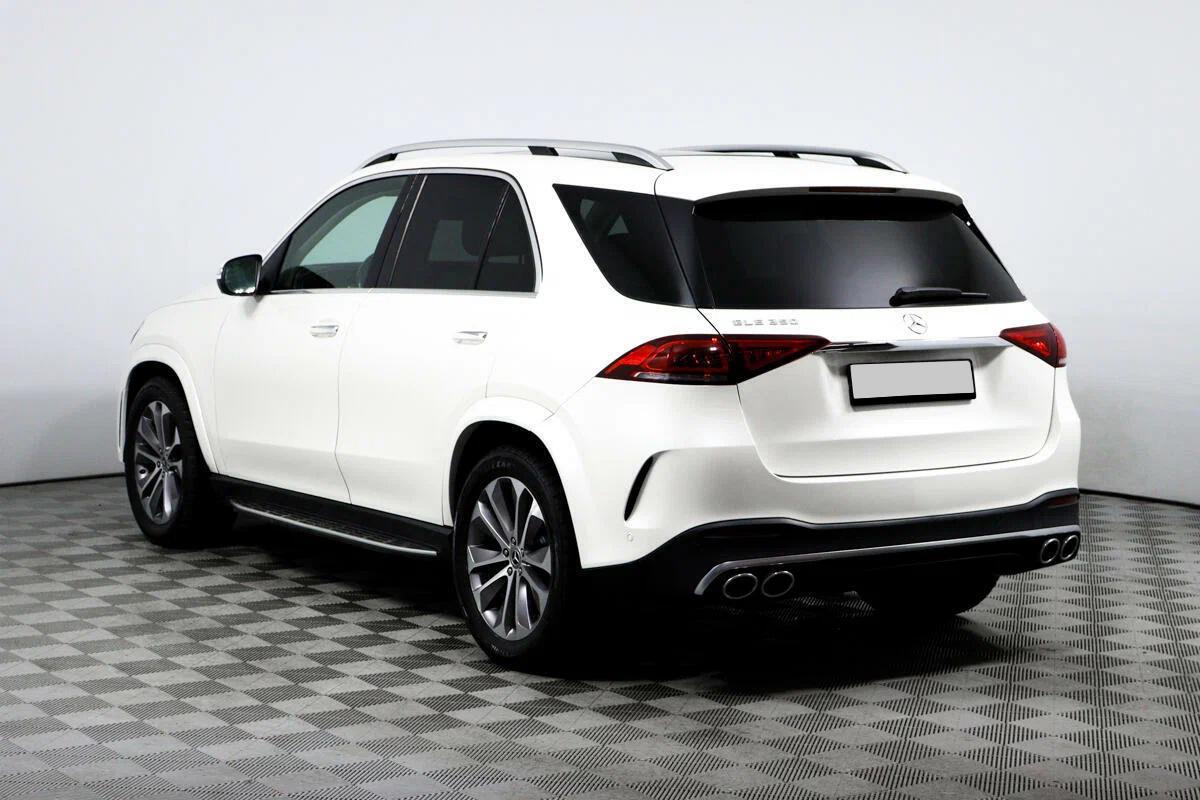 Mercedes-Benz GLE 2021, белый