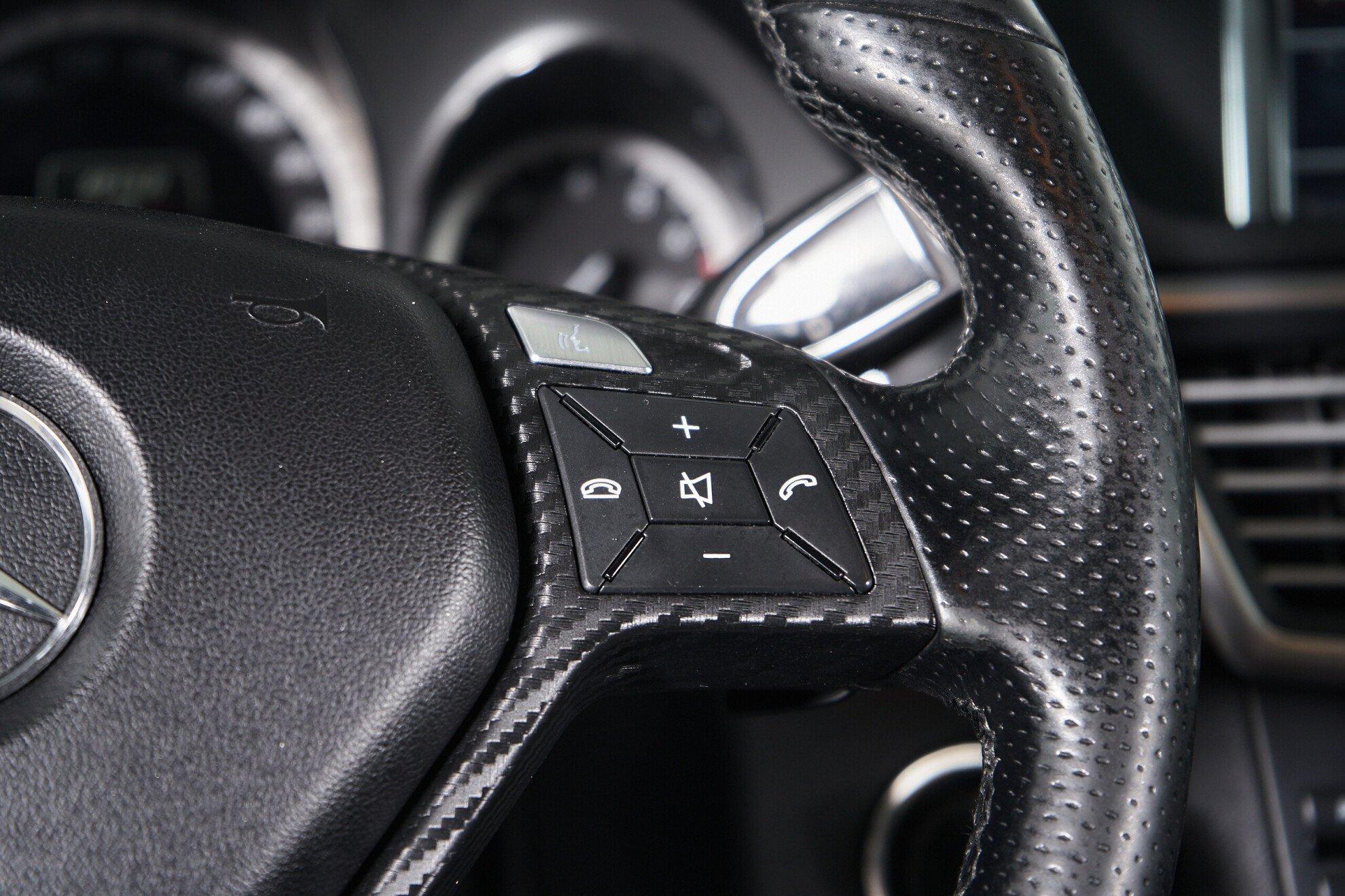 Mercedes-Benz E-Класс 2012, черный