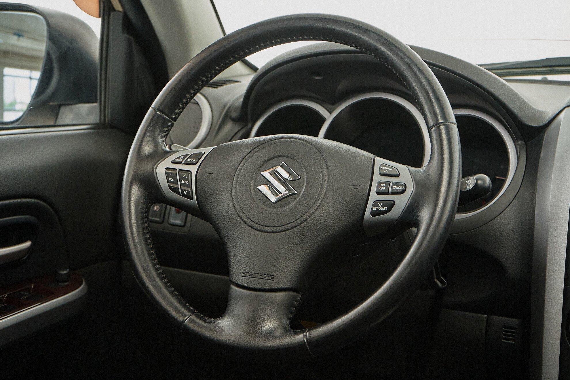 Suzuki Grand Vitara 2007, бежевый