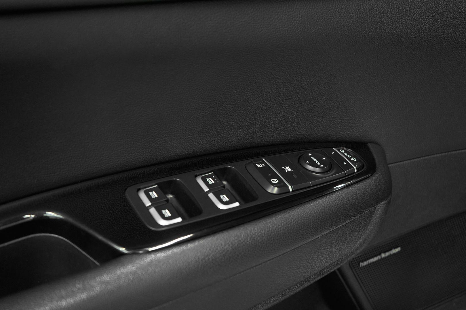 Kia Optima 2018, белый