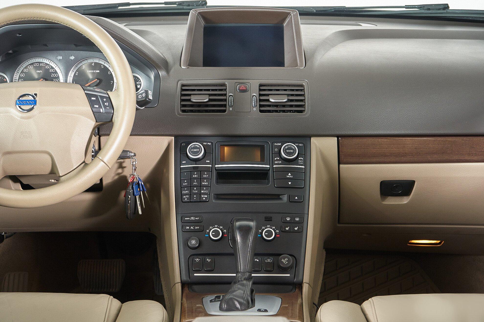 Volvo XC90 2012, зеленый