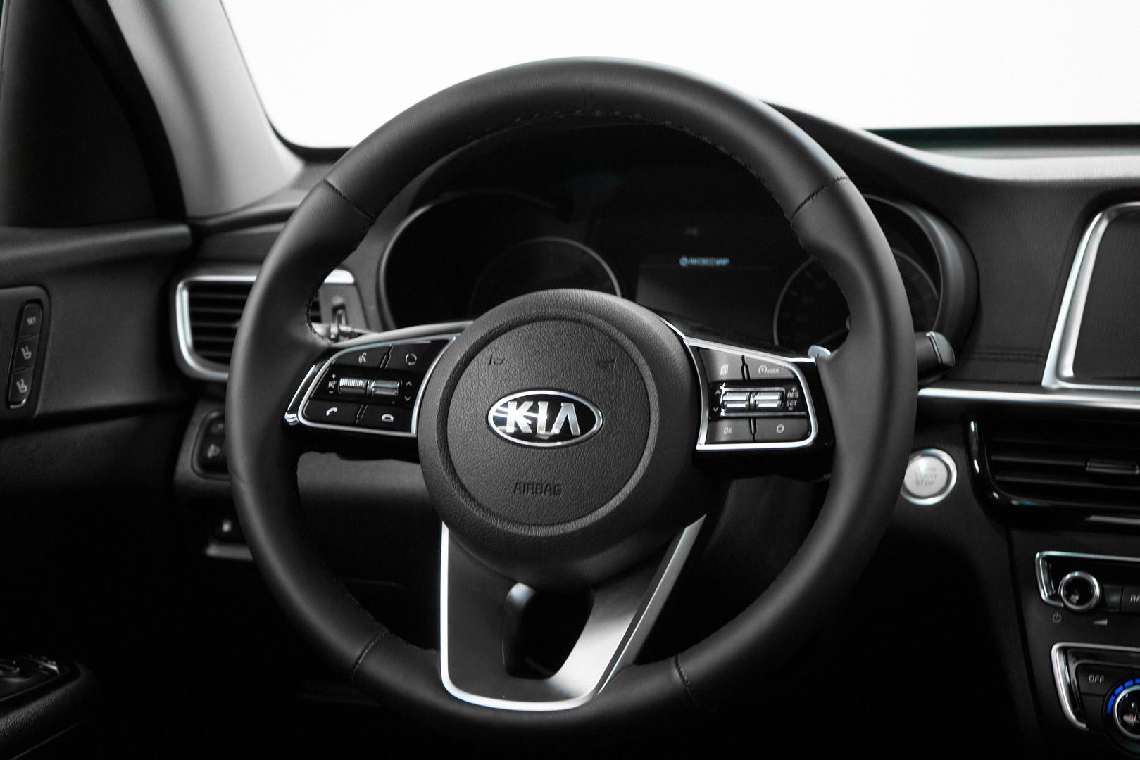 Kia Optima 2018, черный