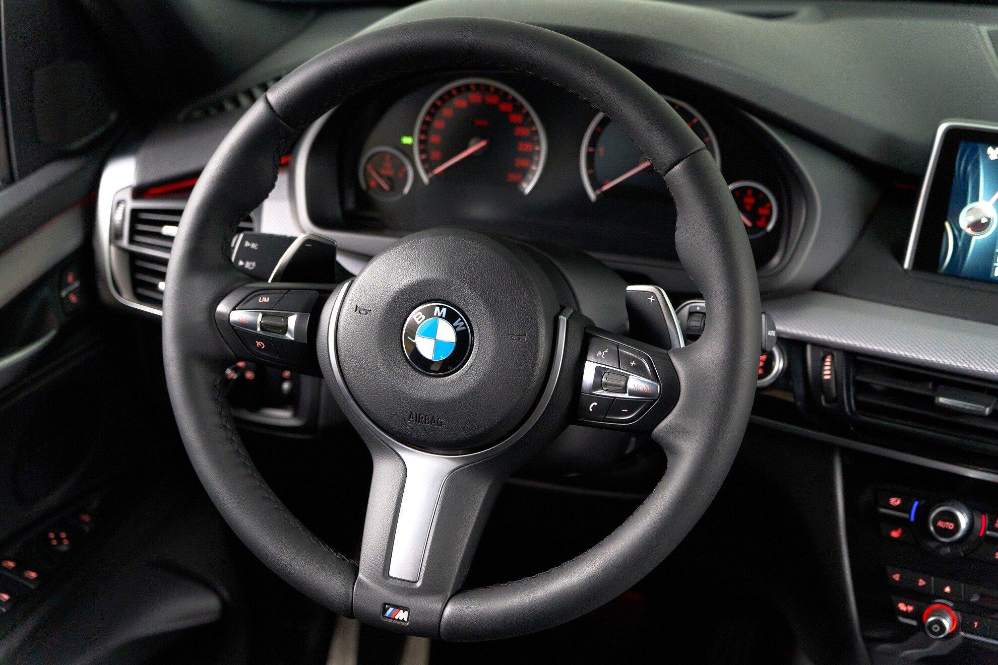 BMW X5 2017, синий