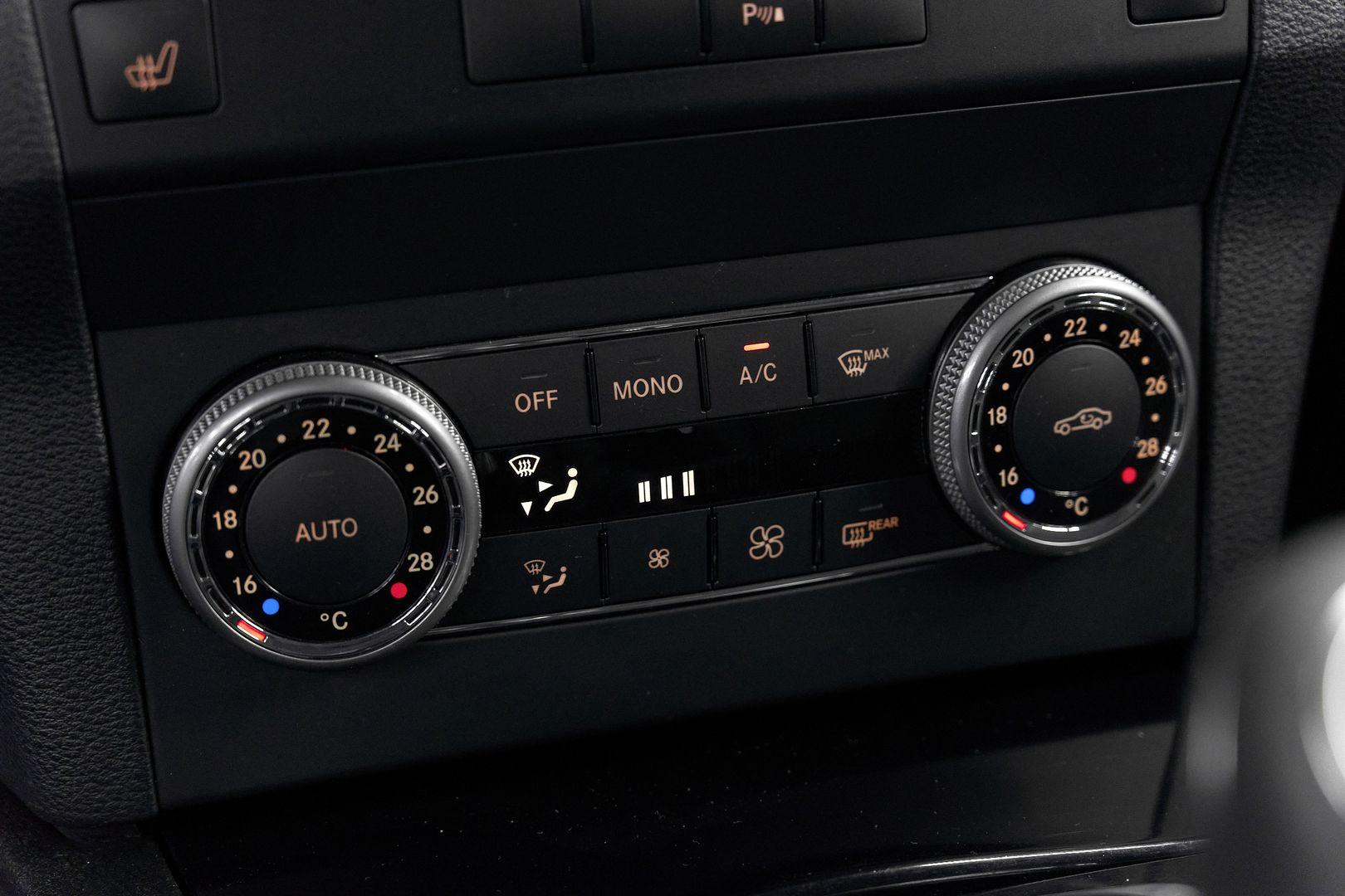 Mercedes-Benz GLK-Класс 2011, серый