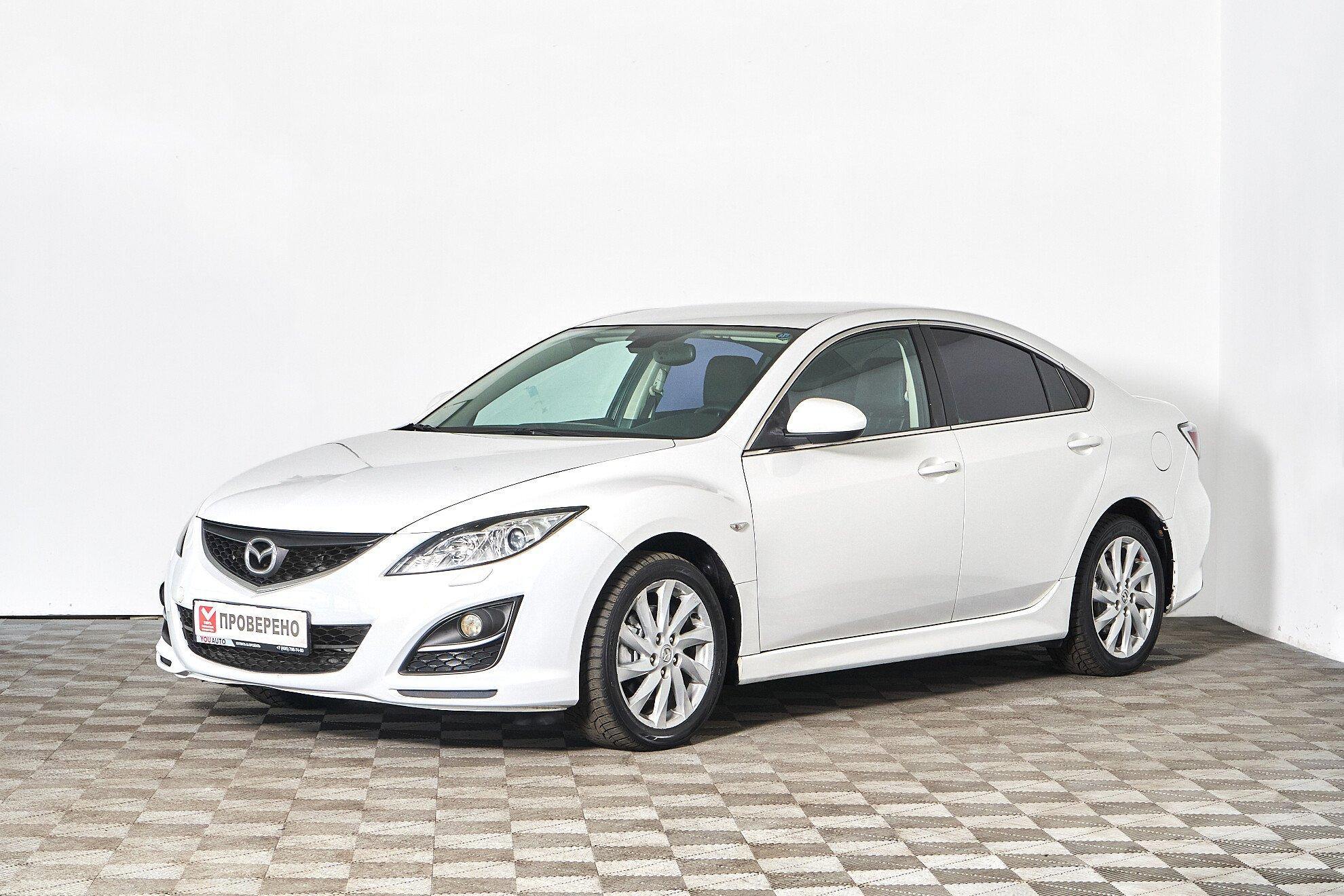 Mazda 6 2010, белый