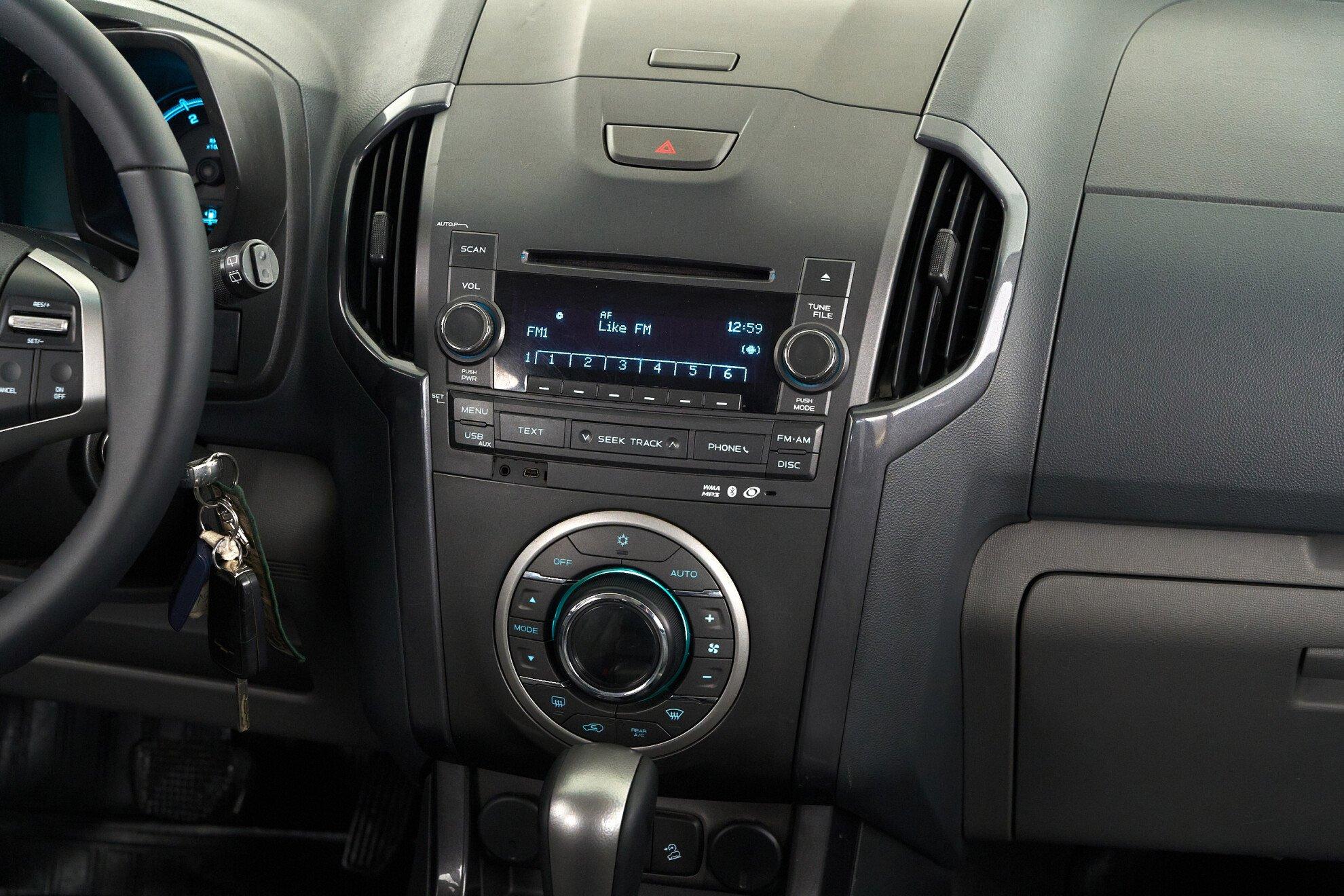 Chevrolet TrailBlazer 2013, белый